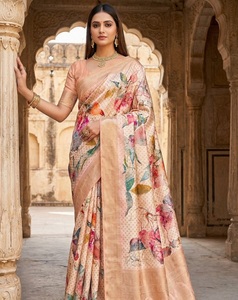 Sari Tradicional Indio de Seda Banarasi con Trabajo de Tejido Zari para Bodas y Eventos Festivos, Atuendo para Mujer - Product Image 1