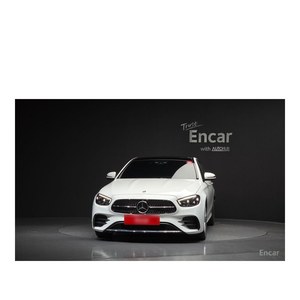 Mercedes-Benz Clase E E350 4MATIC AMG Line 2023, 54,297 km, Caja de Cambios Automática, Asientos de Cuero, Volante a la Izquierda, Cámara Trasera - Product Image 3