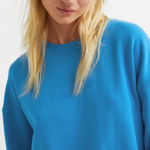 Sweat-shirt court zippé populaire pour femme, doux, idéal pour l'hiver, les entraînements et les loisirs, coupe ajustée, service OEM disponible - Product Image 5