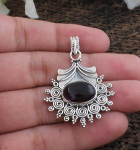 Collar de Plata de Ley 925 con Colgante de Ónix Negro Natural para Mujer, Joyería de Lujo Discreto, Fabricante Mayorista - Product Image 2