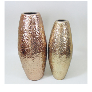 Vase décoratif en aluminium Art déco moderne, porte-fleurs pour la décoration intérieure et la décoration de Diwali - Product Image 5