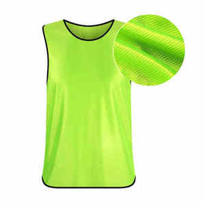 Chaleco Deportivo de Malla con Logotipo Personalizado del Fabricante, 100% Poliéster, Chalecos de Entrenamiento para Hombre, Hechos en Pakistán, Más Vendidos - Product Image 1