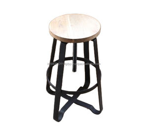 Tabouret de bar pivotant au design industriel moderne Siège en bois Cadre en métal Hauteur réglable pour Cuisine Bar Salon Meubles de maison - Product Image 1