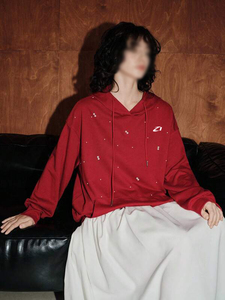 Sudadera con Capucha Extra Grande para Mujer, Color Borgoña, Mezcla de Algodón, Adornada con Perlas, Estilo Casual Urbano, Fabricante con Logotipo Personalizado - Product Image 6