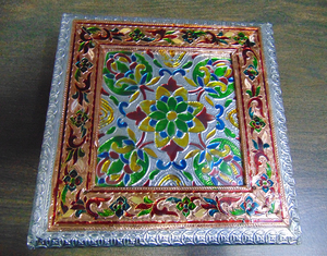 Boîte à fruits secs artisanale en laiton et bois gravé, plaquée or, style antique, modèle de boîte cadeau décorative indienne - Product Image 4