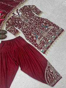 ZAIN EXPORT lanza un nuevo conjunto de fiesta de diseño con top, dhoti salwar y dupatta en crepé natural de secado rápido. - Product Image 4