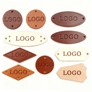 Étiquettes et patchs personnalisés en cuir gaufré, lavables et imperméables, couleur personnalisée, en rouleau, vente en gros pour vêtements - Product Image 1