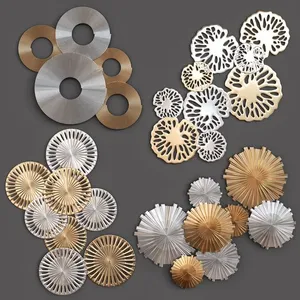 Décoration murale en métal avec motif floral artisanal, idéale pour embellir l'esthétique de la salle à manger et les décorations intérieures. - Product Image 5