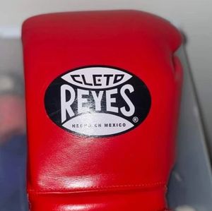 Guantes de Boxeo Muay Thai Celeto Rays de Cuero PU, OEM Profesionales, Ajustables, con Protección UV, Personalizables, Impermeables y Transpirables - Product Image 6