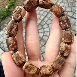 กำไลข้อมือไม้กฤษณาเวียดนามแท้ งานวินเทจ สำหรับสวดมนต์ คุณภาพส่งออก ลดราคาพิเศษ - Product Image 3