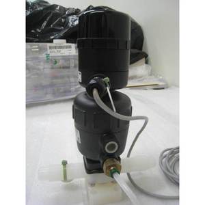 Burkert SYST-2030-A-15, Système de contrôle des fluides avec - Équipements et pièces semi-conductrices d'occasion fiables à l'échelle mondiale chez - Product Image 2