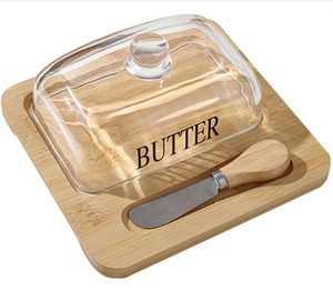 Beurrier de style campagnard avec couvercle en bois pour le stockage du beurre mou et une présentation charmante sur le comptoir de cuisine - Product Image 1