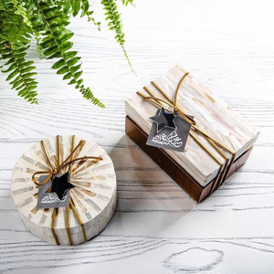 Boîte de rangement en nacre incrustée de coquillages, faite à la main, pour cadeaux et décoration intérieure - Product Image 4