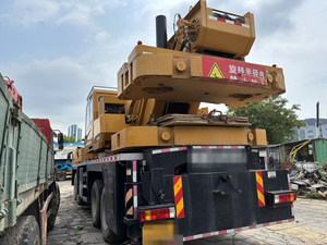 Grue sur camion SANY STC1000C7-8 d'occasion de 100 tonnes, année 2024, pour l'installation d'éoliennes et les levages de projets énergétiques - Product Image 3