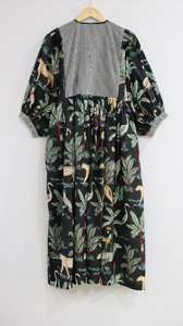 Robe trapèze en coton à imprimé floral écologique pour femme, longueur genou, manches bouffantes, coupe ajustée, style décontracté d'été, collection ethnique boutique - Product Image 3