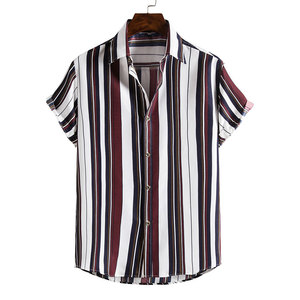 เสื้อเชิ้ตชายลายทาง คอปกพับได้ ระบายอากาศดี ผ้าโพลีเอสเตอร์ 100% ป้องกันรอยยับ สไตล์สตรีท แขนสั้น สำหรับฤดูร้อน รุ่นใหม่ล่าสุด ปี 2026 - Product Image 1