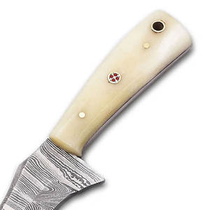 Cuchillo de Caza Personalizado de Acero de Damasco con Funda de Cuero y Mango de Madera Natural para Caza y Supervivencia - Product Image 2