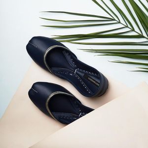 Luxury Bridal Khussa Designer Pumps Handmade Pakistani Traditional Flats Elegant Wedding Party Shoes OEM ODM Supplier - Product Image 6
