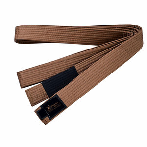 Ceinture d'arts martiaux de haute qualité en matériau durable, design professionnel, fabriquée au Pakistan - Product Image 1