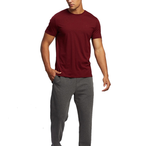 T-shirt décontracté moderne pour homme en coton léger pour le confort en extérieur et la mode streetwear - Product Image 2