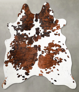 Alfombras de Piel de Vaca Tricolor Natural, Marrón, Negro y Blanco, Piel de Vaca con Pelo, Alfombra de Cuero Genuino para Decoración de Sala de Estar, Venta al Por Mayor OEM - Product Image 3