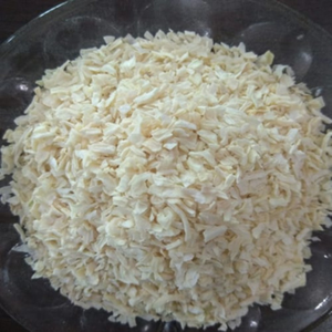 Poudre d'oignon blanc déshydratée indienne de haute qualité aromatique pour garnitures savoureuses et préparations de pâtisserie - Product Image 2