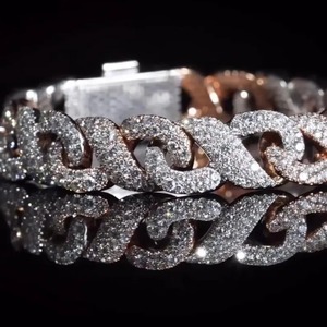 Bracelet cubain en moissanite style hip-hop glacé, bicolore, bijou de luxe pour homme - Product Image 1