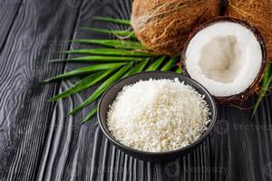 Bulk Export Desiccated Coconut Medium Grade | Fresh Dried Coconut for <b>Bakery</b> & Confectionery - Product Image 2