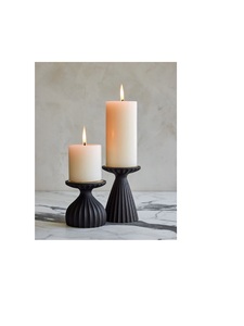 Porte-bougie en fer de luxe, accent décoratif haut de gamme pour hôtels, restaurants et espaces intérieurs sophistiqués - Product Image 3