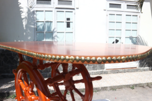 Elegante mesa de rueda de barco de madera, artesanía de decoración costera que ahorra espacio para cajas de madera y letreros de pared - Product Image 6