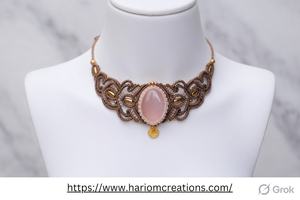 Pulsera de Macramé Marrón Hecha a Mano con Cuarzo Rosa, Joyería Curativa Ajustable Estilo Boho - Product Image 2