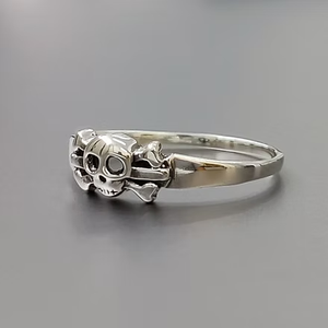 1.4 Grams <b>Plain</b> Silver 925 Handmade Skull Design Unisex <b>Ring</b> Everyday Wear Gift Accessory - Product Image 2