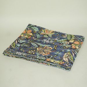 Manta de Algodón Kantha Hecha a Mano con Estampado Floral, Cubrecama para Todas las Estaciones, para Hogar y Hotel - Product Image 3