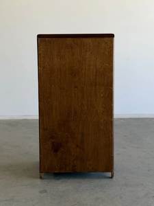 Armoire de rangement moderne en teck massif avec portes doubles, fabricant et fournisseur de meubles de luxe pour chambre à coucher - Product Image 5