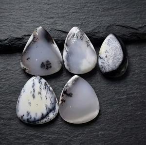 โอปอลเดนไดรต์สีขาวธรรมชาติ รูปทรงลูกแพร์ พลอยหลวมคุณภาพสูง ของแท้ จำนวนมาก พร้อมการประเมินโดยบุคคลที่สาม ขายส่ง - Product Image 1