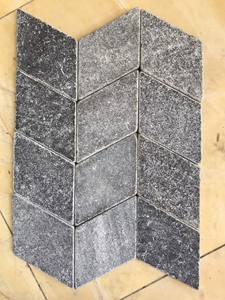 Dalles de pierre bleue naturelle de qualité supérieure pour un design de sol en chevrons de luxe et un pavage de terrasse sur mesure - Product Image 2