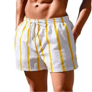 Shorts de sport personnalisés pour hommes, légers, flexibles, vêtements de fitness athlétiques respirants - Product Image 1