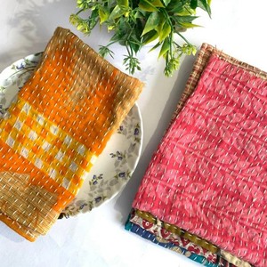 Servilletas de algodón Kantha hechas a mano para todas las estaciones, multicolor, rectangulares, para decoración de interiores, estilo floral, reutilizables - Product Image 2