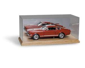 Caja de exhibición de acrílico transparente versátil con elegante base de madera: mejore la decoración de su hogar mostrando sus artículos favoritos - Product Image 6