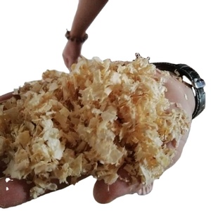 Pellets de Madera de Pino de Vietnam de 15 mm – Virutas Súper Suaves, Cama para Animales y Fertilizante Orgánico, Suministro al por Mayor - Product Image 2