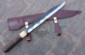 Couteau Seax Viking long en acier au carbone forgé à la main, lame de 15 pouces, manche ambidextre en bois de noyer et os avec bolster en laiton, pour la chasse en extérieur - Product Image 4