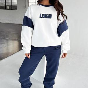 Ensemble de survêtement deux pièces de haute qualité avec logo personnalisé, couleur unie, pour femme, comprenant un sweat à capuche et un pantalon de jogging - Product Image 1
