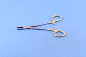 Portaagujas de Acero Inoxidable Crile-Wood de 15cm-18cm, Instrumentos Quirúrgicos con Certificación CE para Uso Hospitalario - Product Image 2