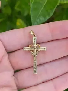 Pendentif Hip Hop Cœur Croix Moissanite pour Femme en Argent Sterling 925 Plaqué Or Jaune 14K, Breloque Religieuse Givrée - Product Image 4