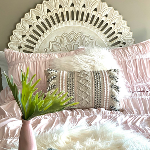 Cabecero de Cama King Size Decorativo Blanco Tallado a Mano en Madera, Diseño Artesanal, Decoración para Dormitorio - Product Image 4