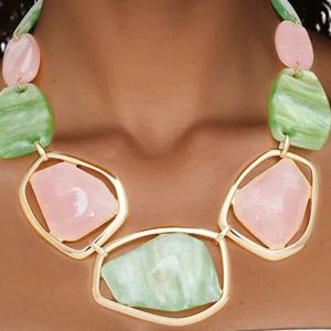 Collar de collarín marmoleado rosa y verde para mujer, joyería de moda, elegante collar llamativo, accesorio colgante con estilo para fiesta - Product Image 6