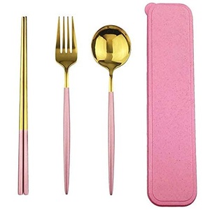 Ensemble de couverts durables en acier inoxydable pour les événements de buffet très fréquentés et les dîners en famille - Réutilisables, lavables au lave-vaisselle, haute qualité - Product Image 1