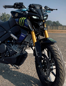 Motocicleta YAMAHA "MT-15 MOTO GP EDITION" en Venta a Precios Accesibles, la Mejor Moto con Excelente Rendimiento y Economía de Combustible - Product Image 2