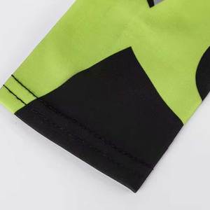 Unisex Cycling <b>Arm</b> <b>Sleeves</b> Green Black Pattern Anti-Uv Quick Dry Sweat-Wicking Breathable Adult <b>Compression</b> <b>Sleeve</b> - Product Image 2