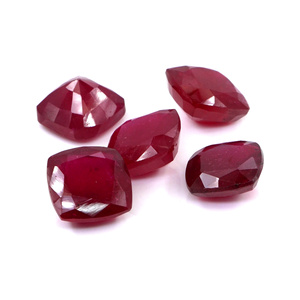 Rubis naturels de Bangkok calibrés 8 mm, forme coussin, pierres précieuses facettées naturelles pour la fabrication de bijoux, prêtes à l'emploi - Product Image 1